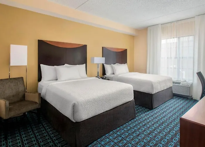 Inn & Suites Baltimore Downtown/Inner Harbor