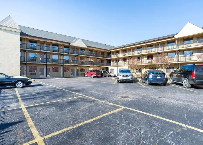 Hotel Baltimore Hwy 40